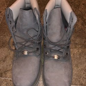 Grey Tims